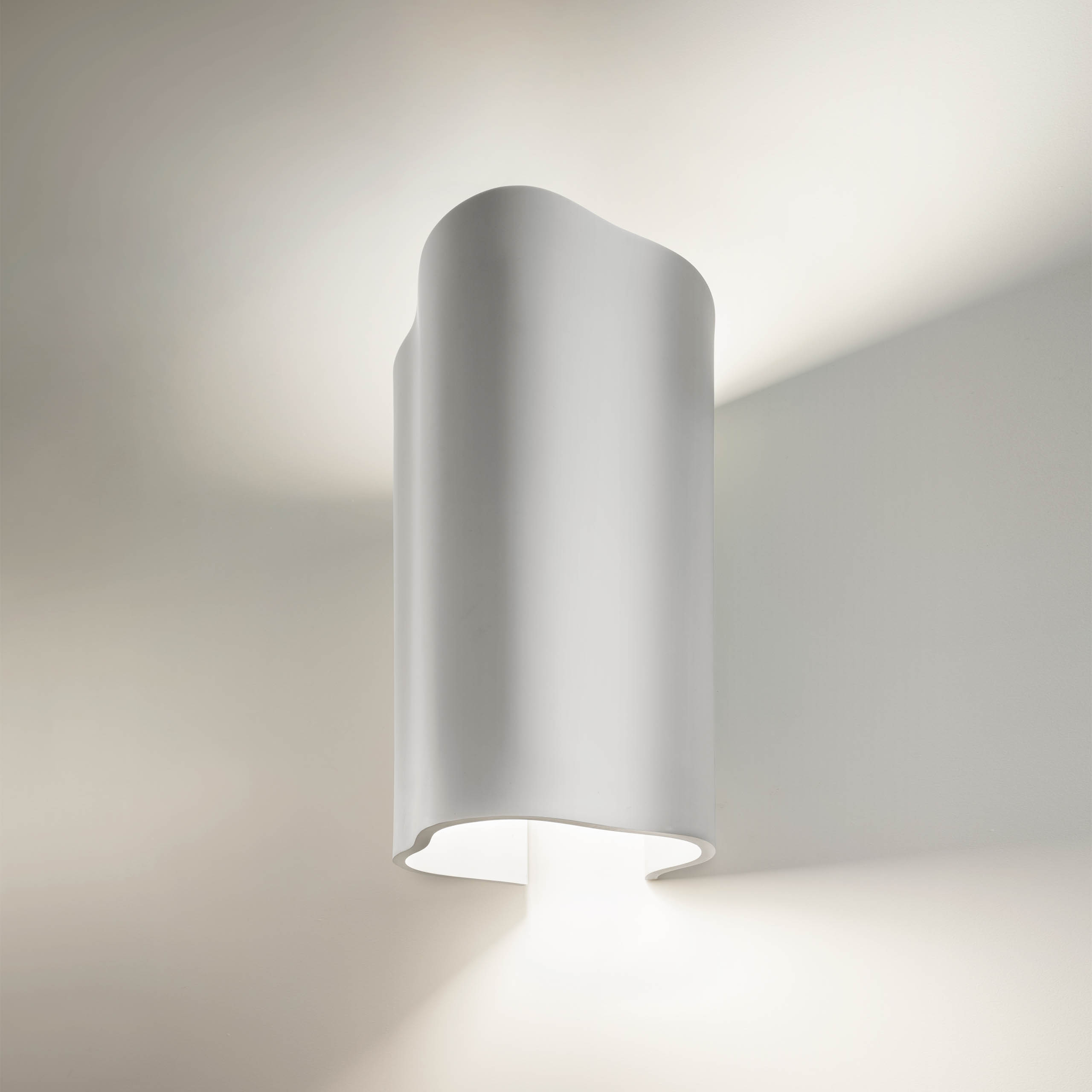 Richard Meier Light - Barcelona II Sconce